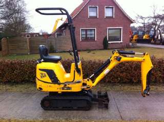 JCB 8008   950kg Minibagger hydr. Verstellfahrwerk Bj. 2008 in 