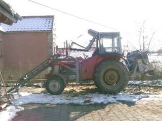 Massey Ferguson Frontlader in Saarland   Tholey  Anhänger 