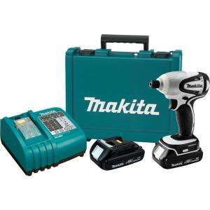 Makita Compact Lithium Ion 1/4 in. 18 Volt Cordless Impact Driver Kit 