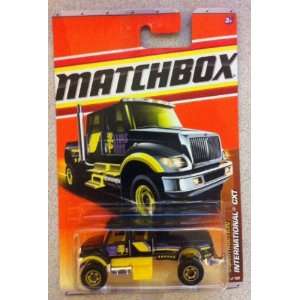 Matchbox 2011 International CXT Truck #47 BLACK  Toys & Games 