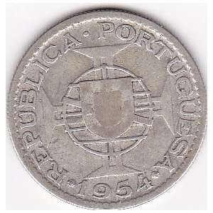 com 1954 Mozambique (Former Portugese Colony) 10 Escudos Silver Coin 