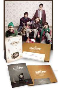 SHINEE 2011 DESK CALENDAR + PHOTO POSTCARD SET NEW  