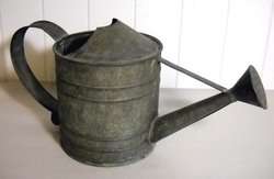 VINTAGE TIN WATERING CAN * UNIQUE SMALLER SIZE * $39.00  