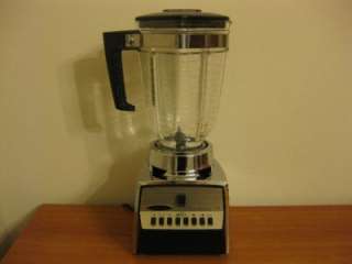 VINTAGE OSTERIZER CLASSIC VIII 8 SPEED CHROME BLENDER MODEL 541  