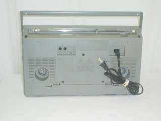 VTG 1980s TOSHIBA RADIO Cassette BOOMBOX Ghetto Blaster  