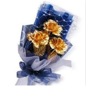  Three Gold Roses Bouquet (Valentines Day Gifts, Birthday 