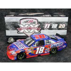  Kyle Busch Diecast Snickers 1/24 2011 Toys & Games