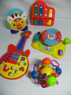   VTech Driver Wiggles Guitar Xylophone Piano Radio Music Toys  