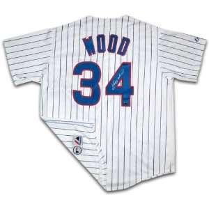 Autographed Kerry Wood Jersey   Replica 