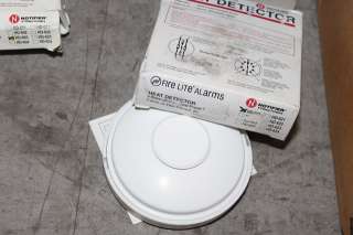 THIS AUCTION IS FOR ONE FIRE LITE ALARMS HD 601 THERMAL HEAT DETECTOR 