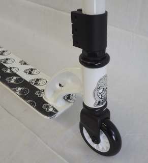 New 2012 MGP Madd Gear VX2 Pro Scooter Freestyle Scooter White  