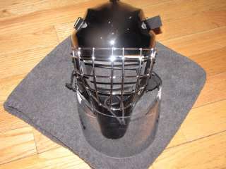 Hackva Goalie Helmet 2608 Carbon Medium Senior Ice Hockey  