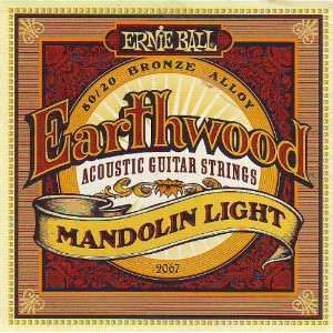  Ernie Ball Mandolin   Earthwood Light, .009   .034, 2067 