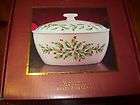 LENOX HOLIDAY OVEN SAFE SMALL CASSEROLE BRAND NEW IN B