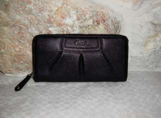 COACH BLACK LEATHER PLEATED ZIP AROUND WALLET 45302 NWT  