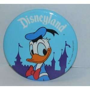   Disney Disneyland Blue Donald Duck Vintage Button 