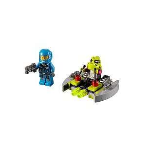  LEGO Space Alien Striker 7049 Toys & Games