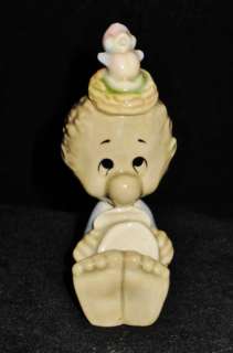 Porcelain Figurine of Walt Kellys POGO Cartoon Character, Wade 