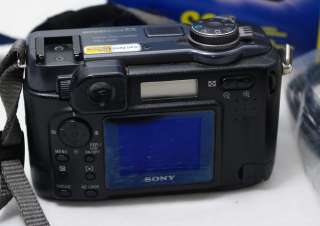 Sony DSC S85 Digital Camera 4.1 MP Great Camera  