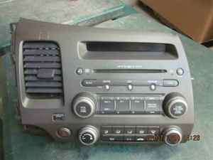 06 07 08 Honda Civic  CD Player Radio OEM LKQ  