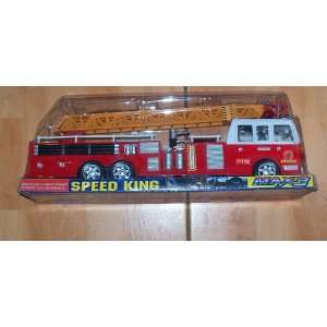   FIRE ENGINE WITH SIREN FIRETRUCK WITH LIGHTS AND SOUNDS Toys & Games