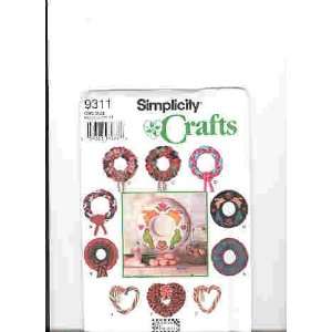  Simplicity Crafts Wreaths Unused 